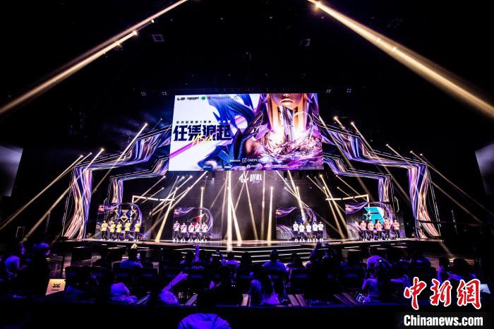 北京JDG英特尔电子竞技中心决战，KBG以4：0横扫