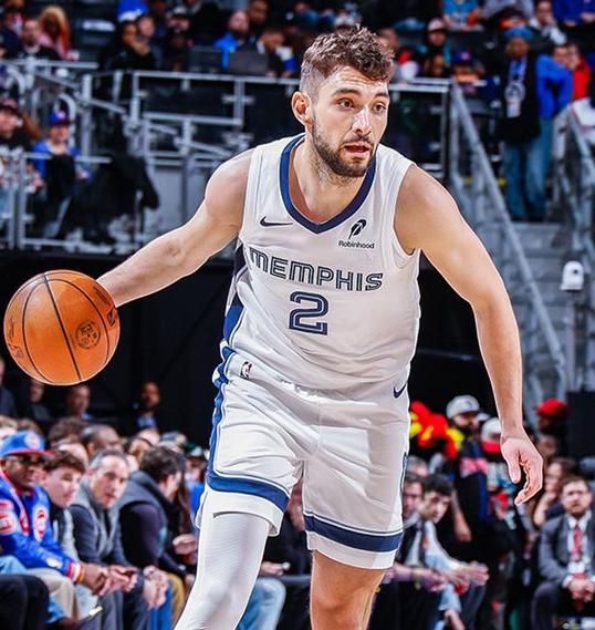 文班亚马统治攻防马刺大胜灰熊延续连胜