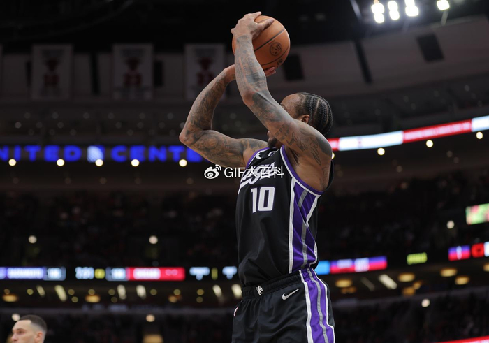 哈登、德罗赞与汤普森：十年分卫生涯的残酷对