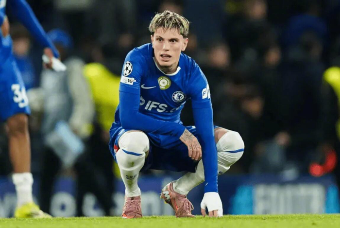 切尔西考虑出售加纳乔 阿根廷边锋表现低迷引热